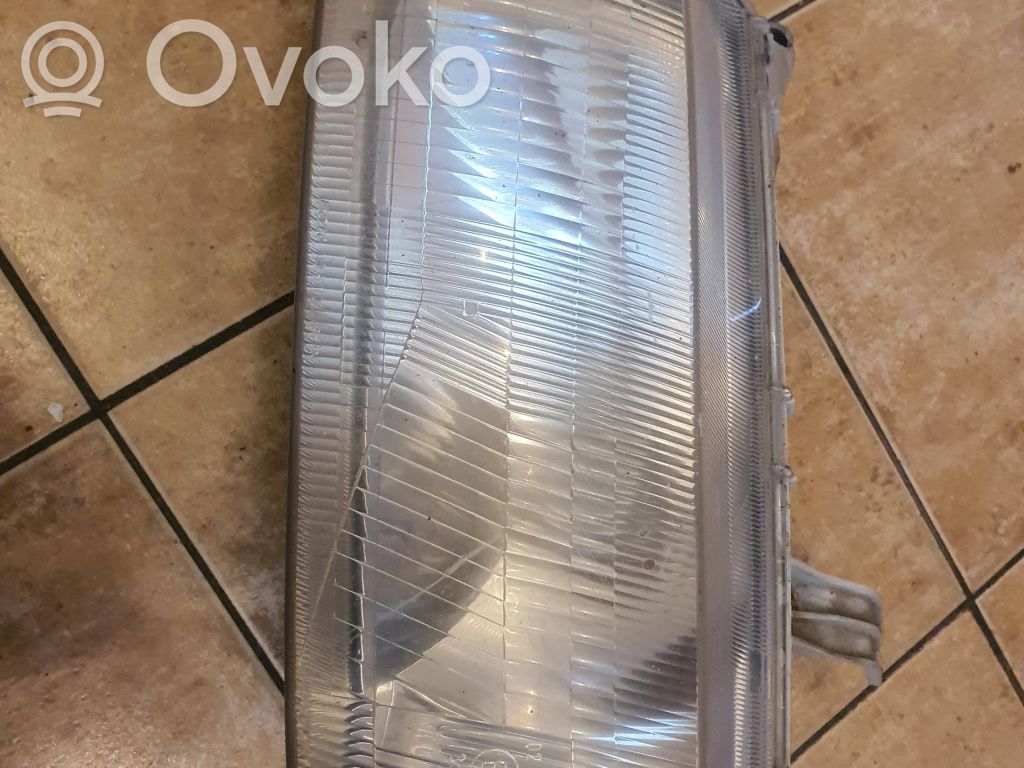Mazda 323 Headlight/headlamp 