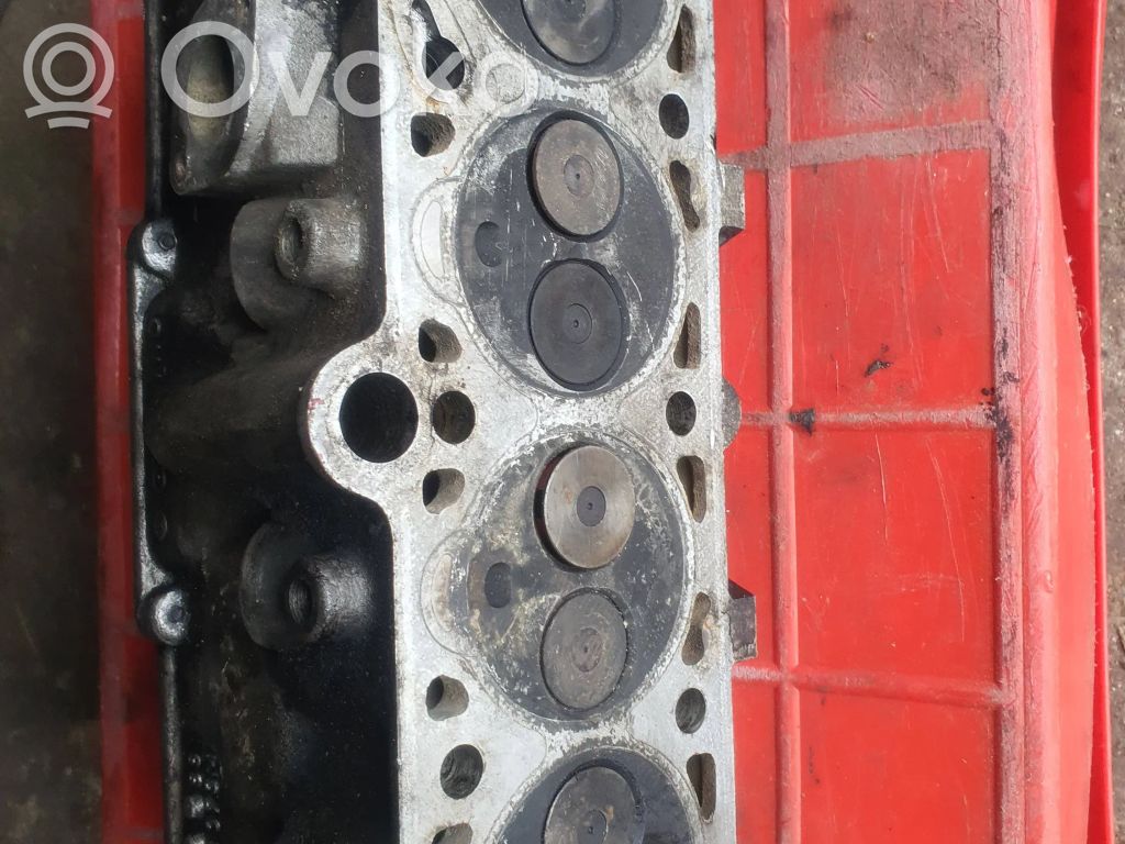 Volkswagen Golf II Engine head 