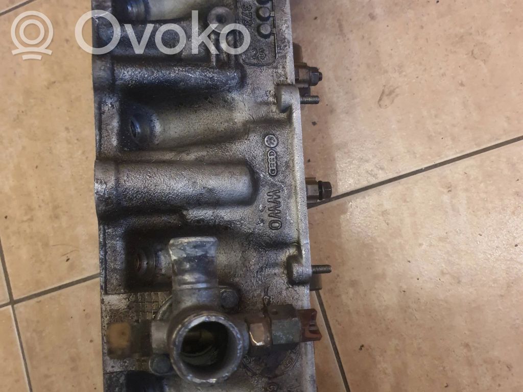 Audi 80 90 B3 Engine head 