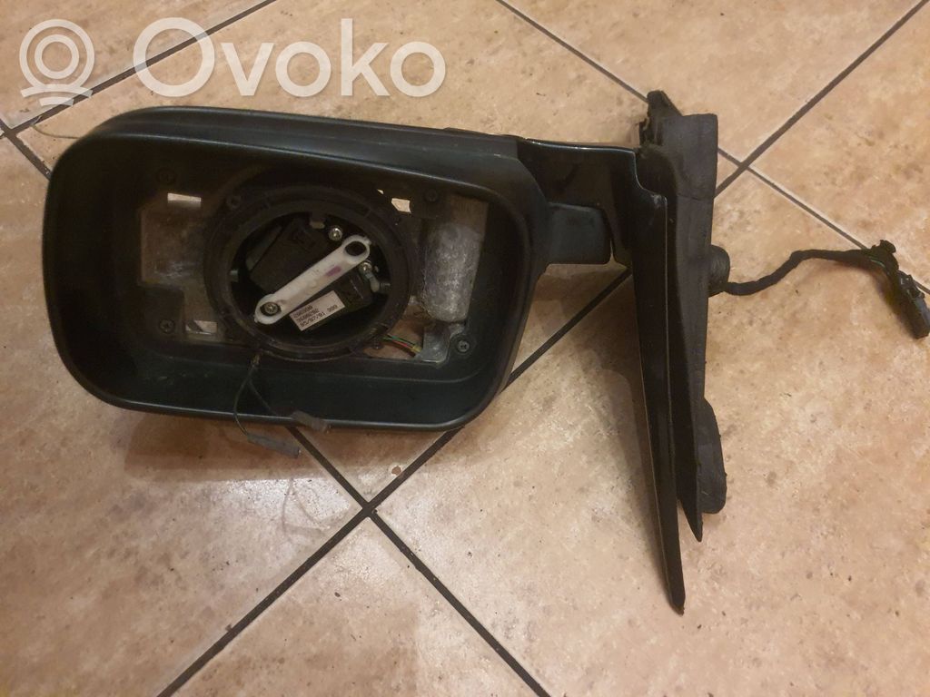 Veidrodėlis (elektra valdomas)   30984,42494
