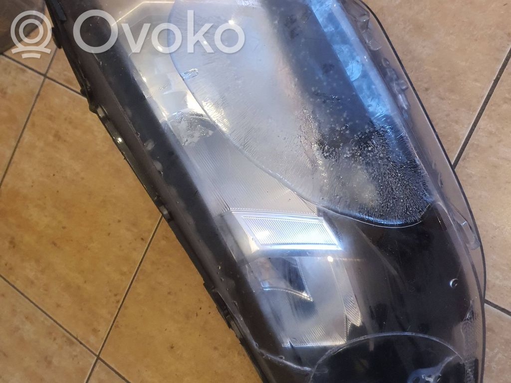 Volkswagen Caddy Headlight/headlamp 