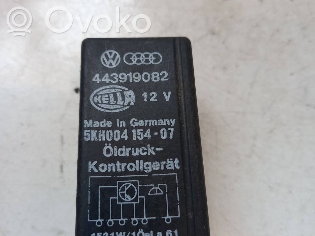 Audi 100 S4 C4 Muu rele 