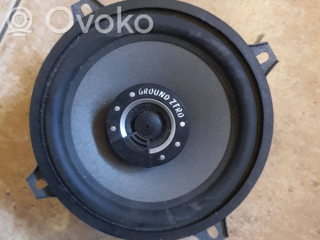 Mercedes-Benz E W124 Haut-parleur de porte avant 
