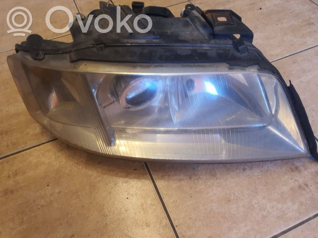 Audi A6 S6 C5 4B Scheinwerfer 