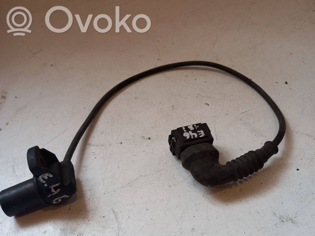 Camshaft position sensor   1732635