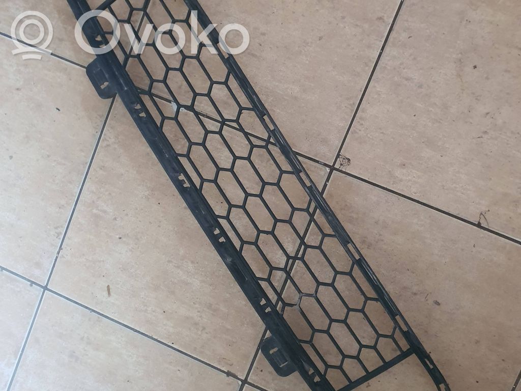 BMW X5 F15 Kratka dolna zderzaka przedniego 
