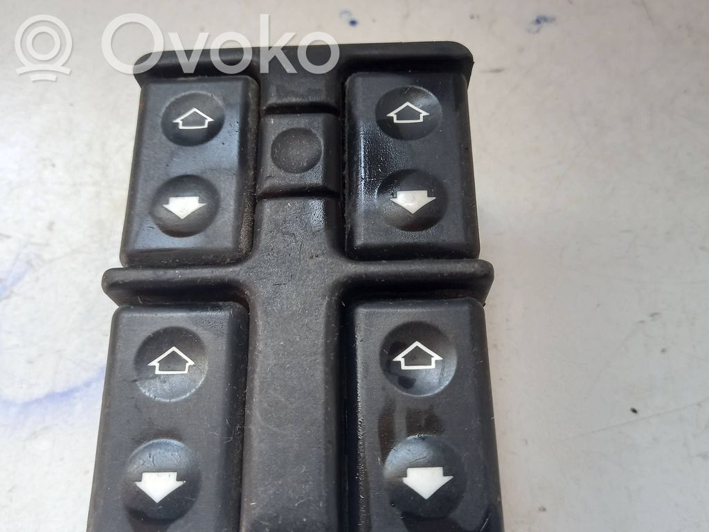 BMW 5 E34 Interruptor del elevalunas eléctrico 