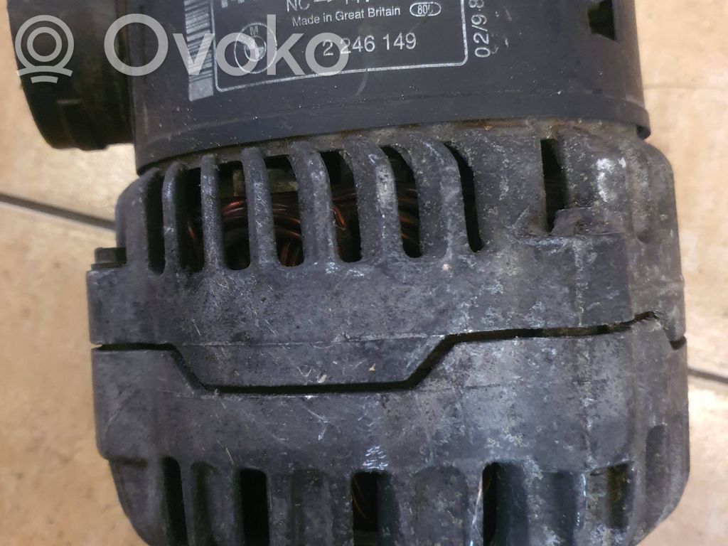 BMW 5 E39 Alternator 