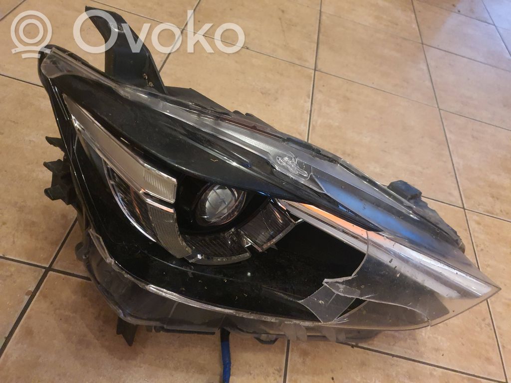 Mazda CX-30 Headlight/headlamp 