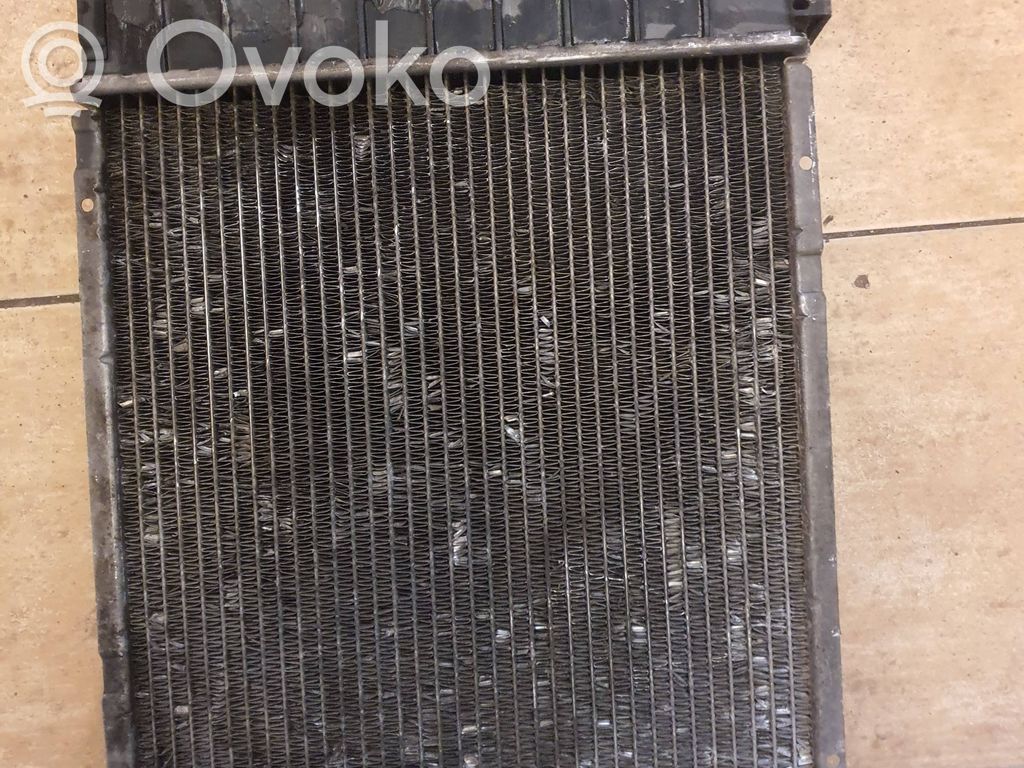 BMW 5 E34 Aušinimo skysčio radiatorius 