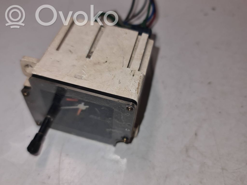 Kello   606203,27175
