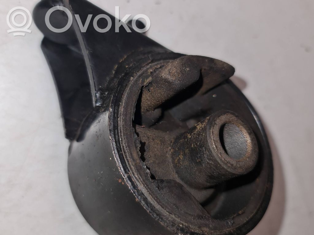 Engine mount bracket   BR7439040