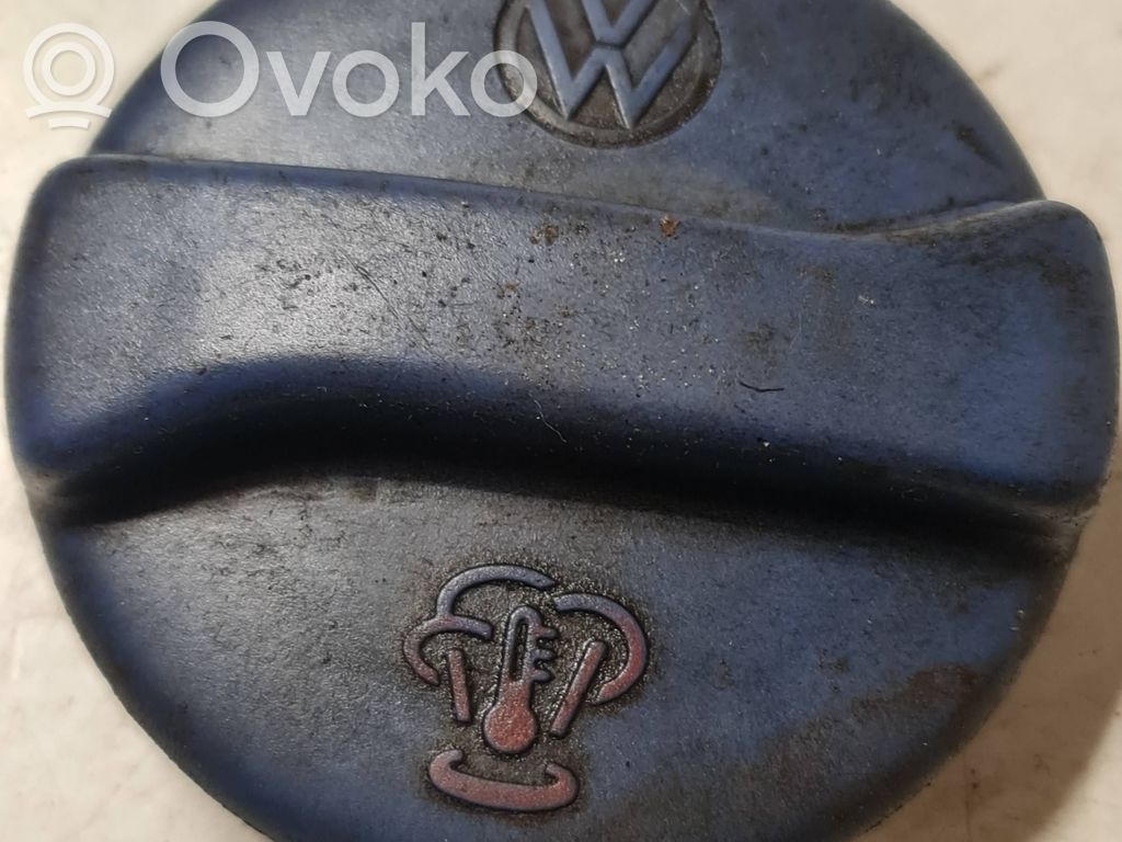 Volkswagen Golf IV Korek zbiornika wyrównawczego chłodziwa 