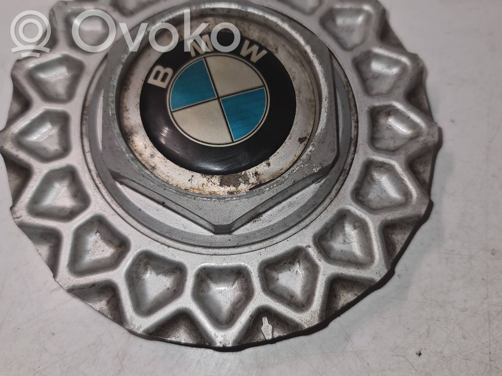 BMW 5 E34 Alkuperäinen pölykapseli 