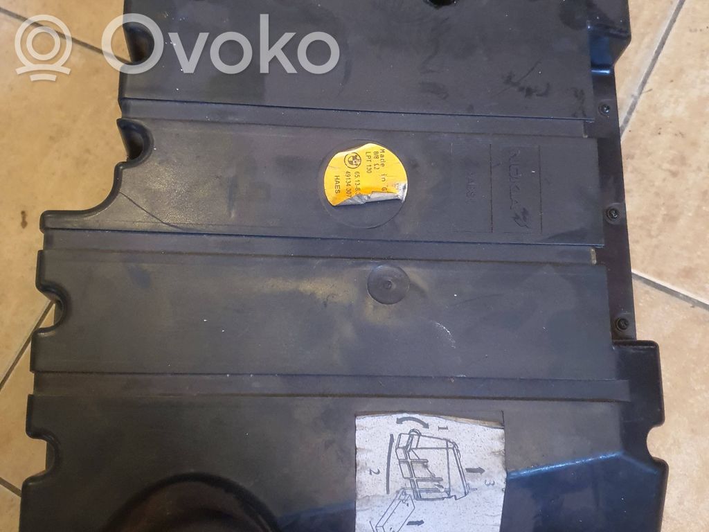 BMW 5 E39 Žemo dažnio garsiakalbis 
