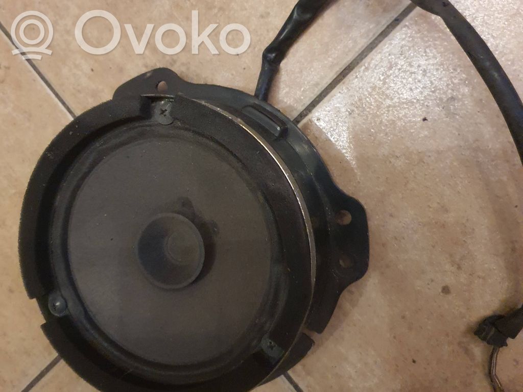 Suzuki Grand Vitara I Altoparlante portiera anteriore 