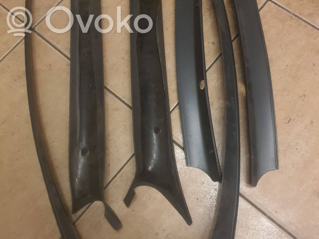 Priekšējā loga stikls