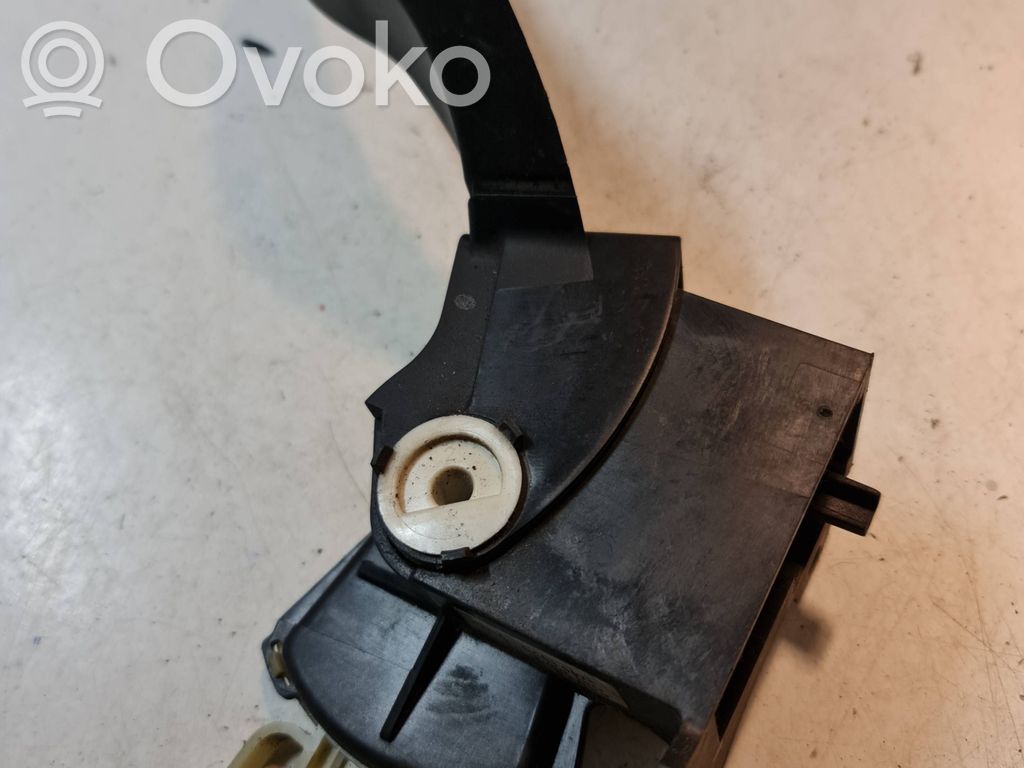 Ford Focus Akceleratoriaus pedalas 