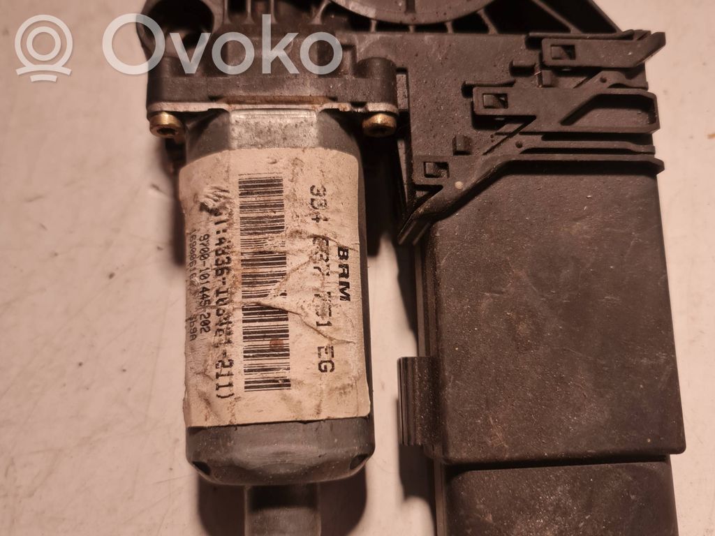 Silnik regulatora szyby drzwi przednich   9700101445202,169006184,3B837751,0130821695,9776101430203,F005S0047