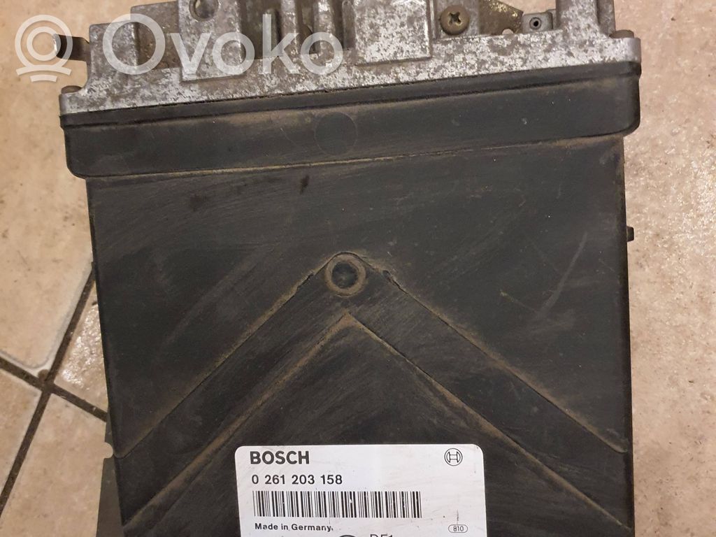 Volkswagen PASSAT B3 Engine control unit/module 