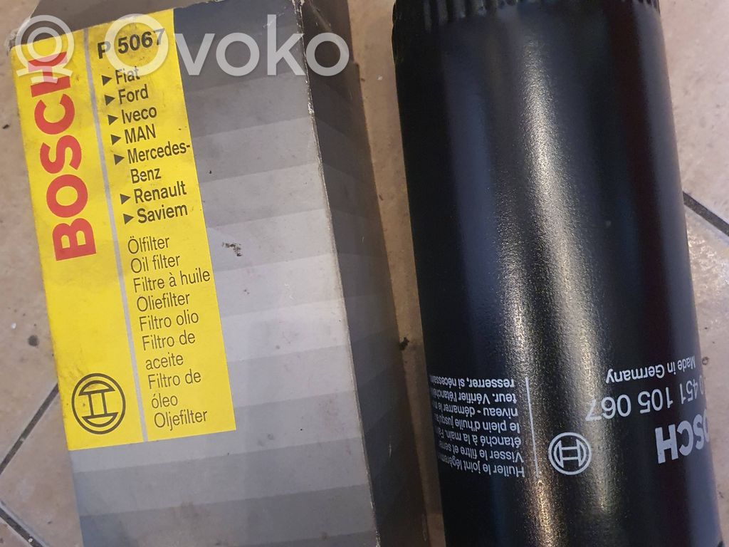 Nakrętka filtra oleju   0451105067,PH2801,LS712C,H18W01,W962