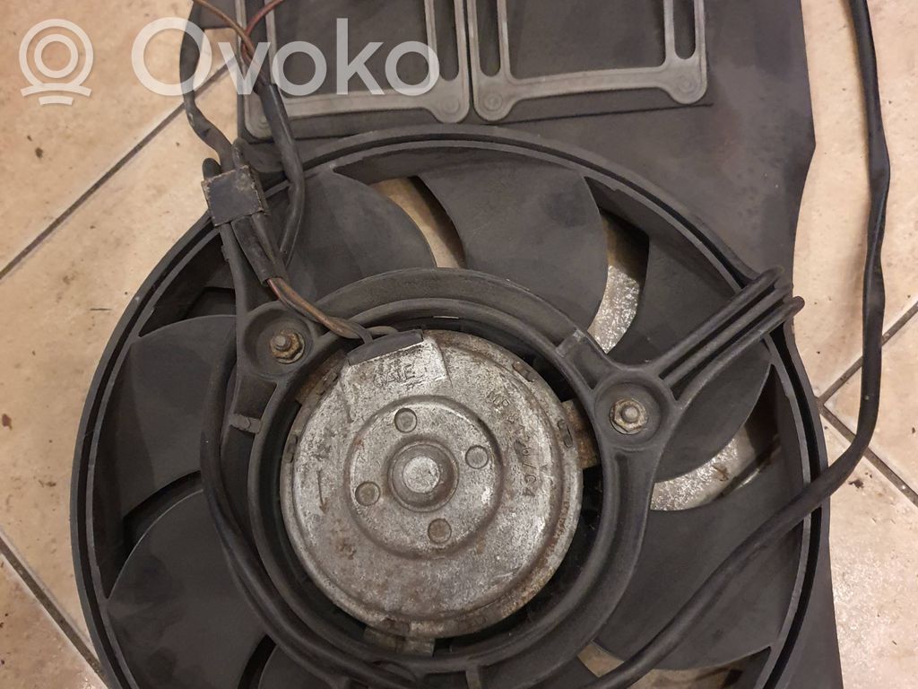 Audi A6 S6 C4 4A Elektrinis radiatorių ventiliatorius 