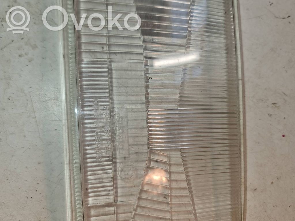 Volkswagen PASSAT B3 Klosze lamp przednich 
