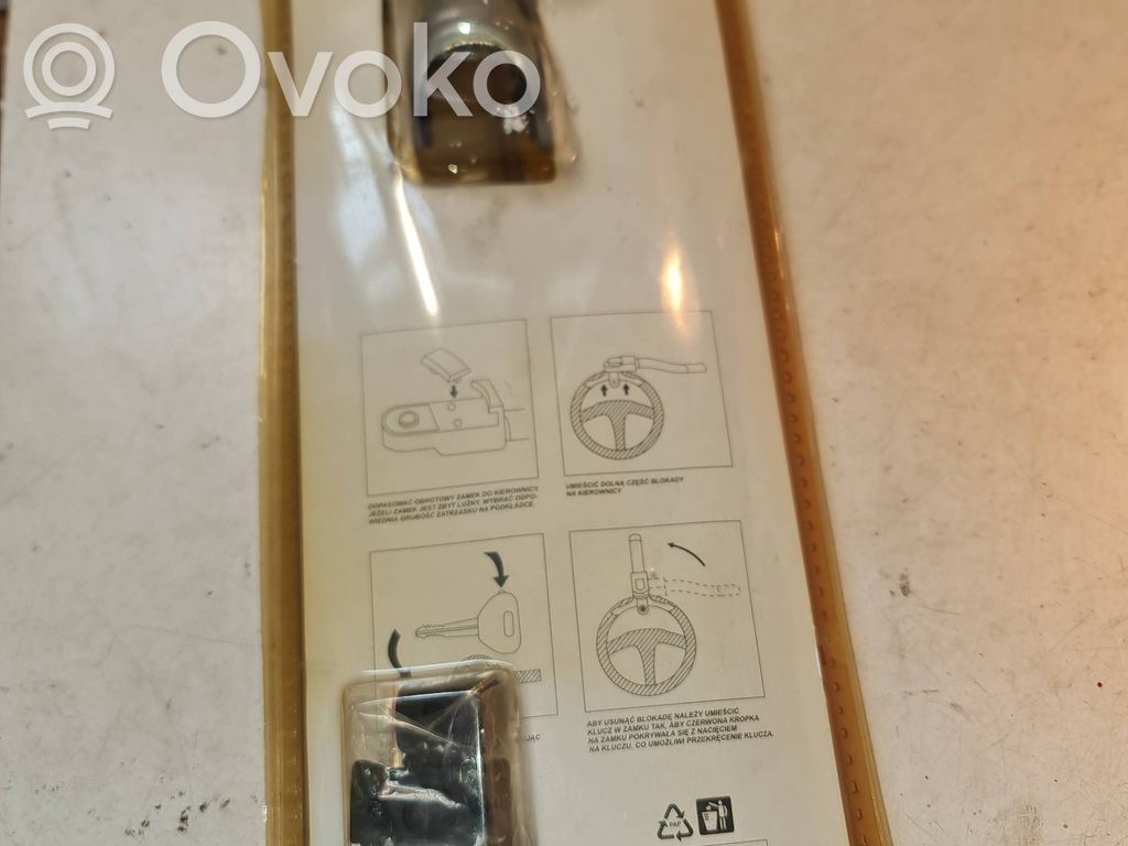 Volkswagen Golf IV Ohjauspyörän lukitus 