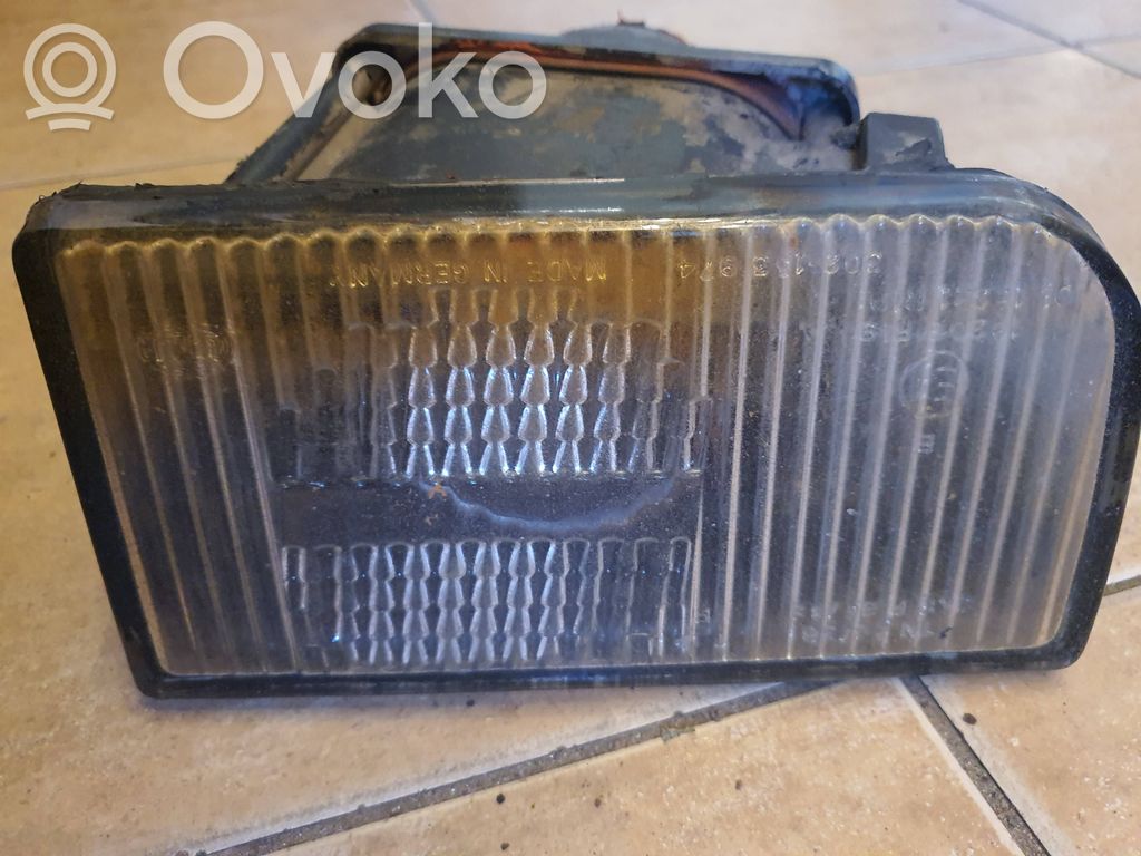 BMW 7 E32 Światło przeciwmgłowe przednie 