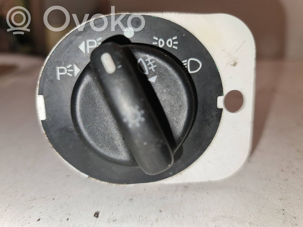 Ford Mondeo MK II Interruptor de luz 