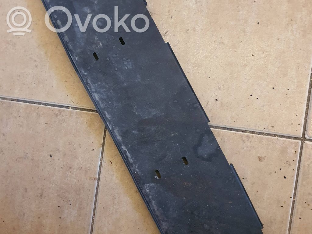 BMW 3 E36 Rekisterikilven kehys/pidike 