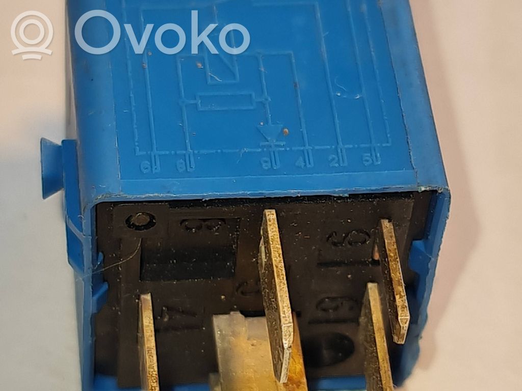 BMW 5 E34 Otros relés 