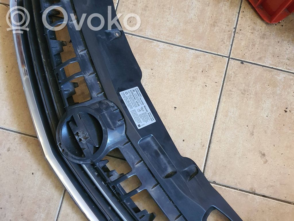 Opel Astra H Etusäleikkö 