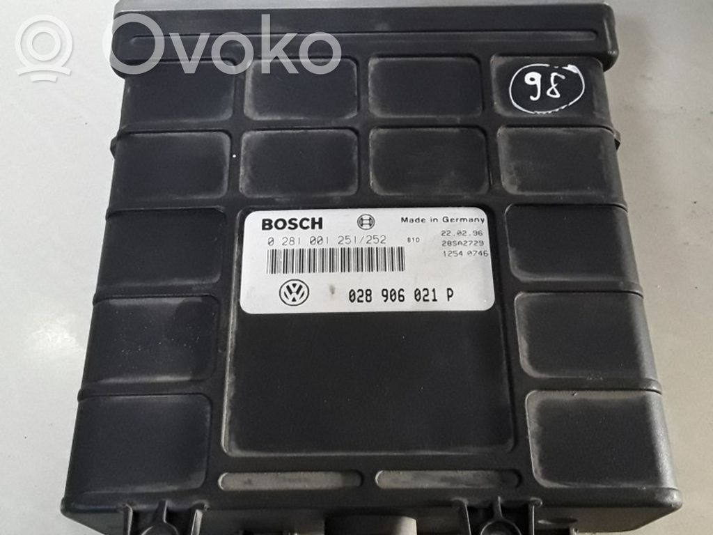 Unidad de control/módulo del motor   0281001251252,028906021P