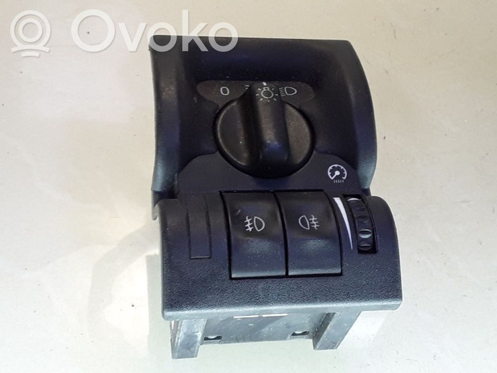 Opel Vectra B Light switch 