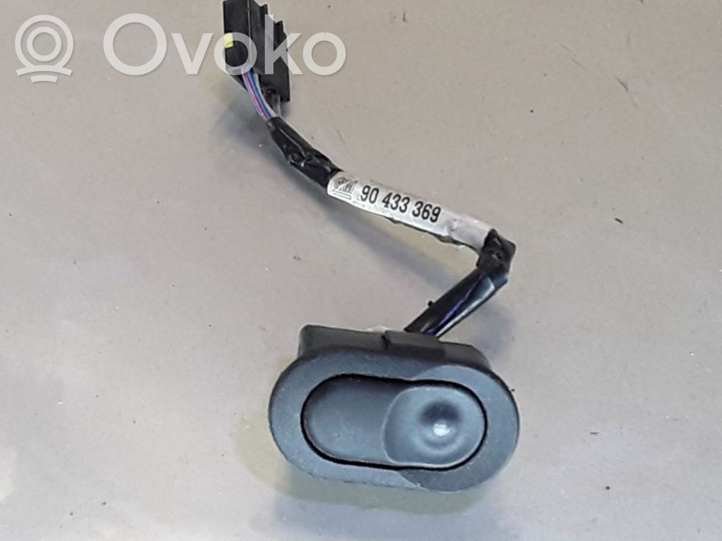 Opel Vectra B Electric window control switch 