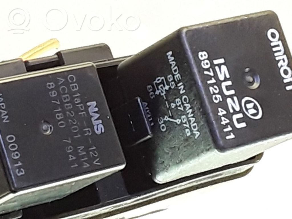 Otros relés   8971807941,71541381E1,8971254411
