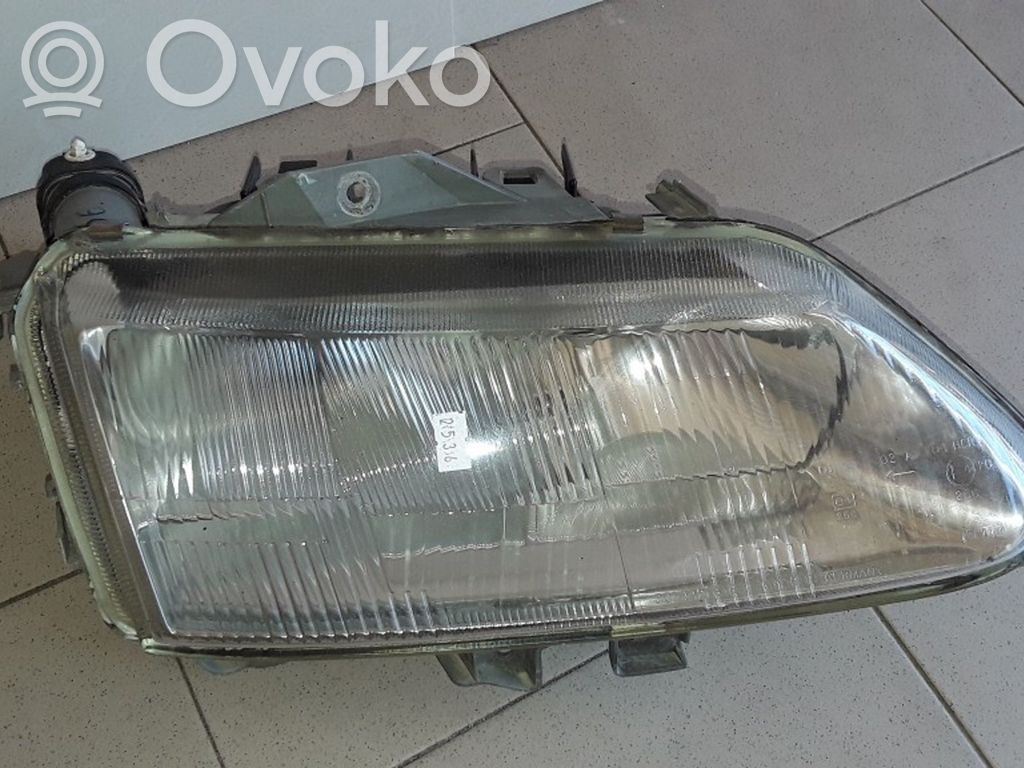 Renault Laguna I Scheinwerfer 