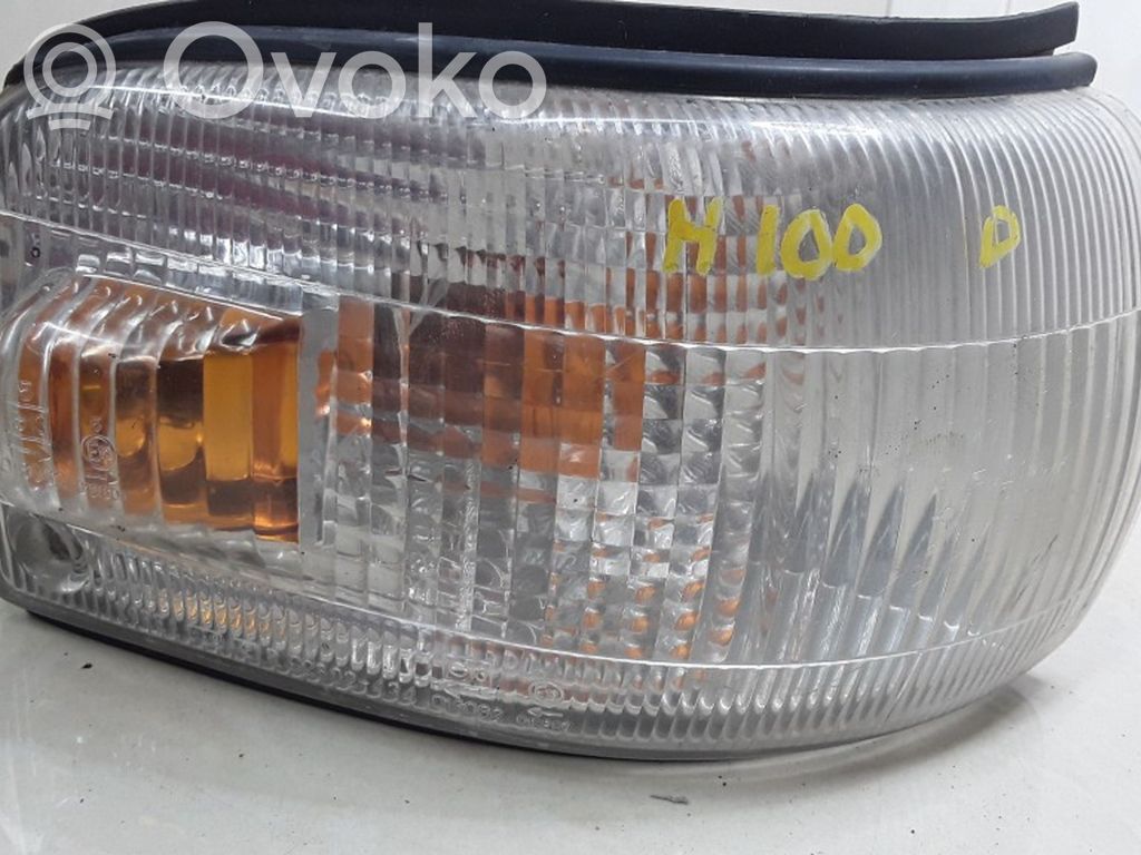 Hyundai H-100 Front indicator light 