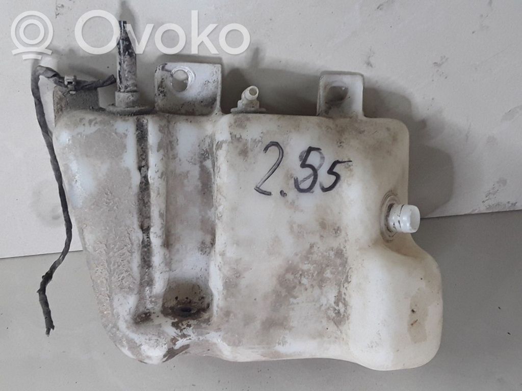 BMW 5 E39 Logu šķidruma tvertne 