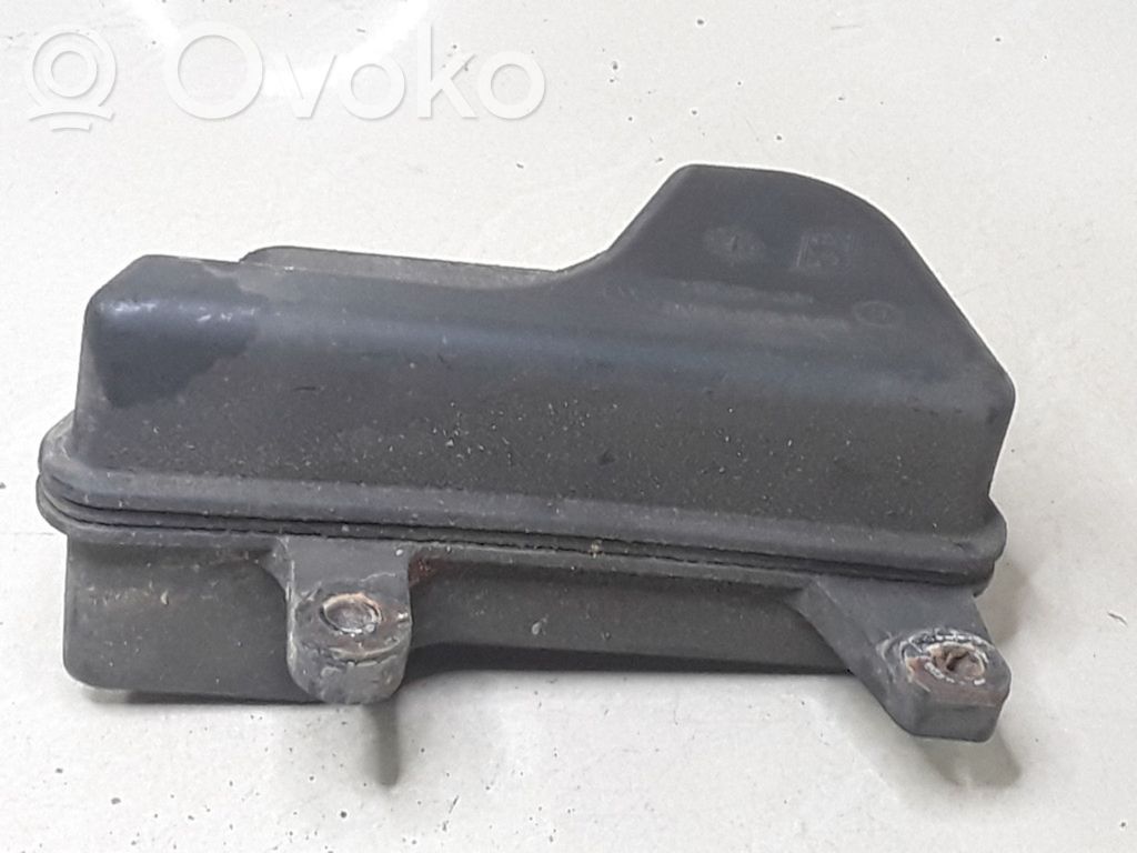 Jaguar X-Type Podciśnieniowy zbiornik powietrza 