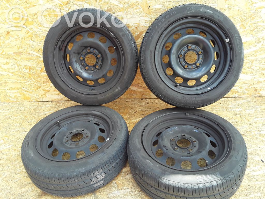 BMW 1 E81 E87 R16 plieninis štampuotas ratlankis (-iai) 