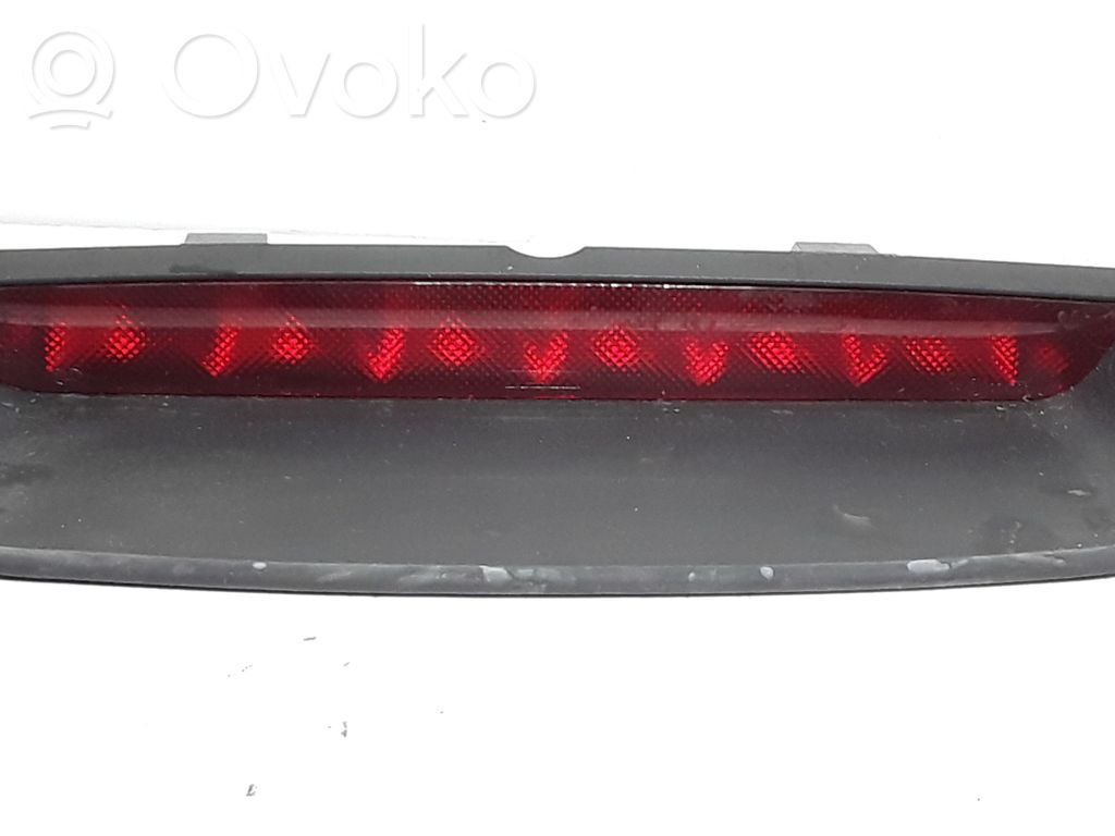 Nissan Primera Luce d’arresto centrale/supplementare 