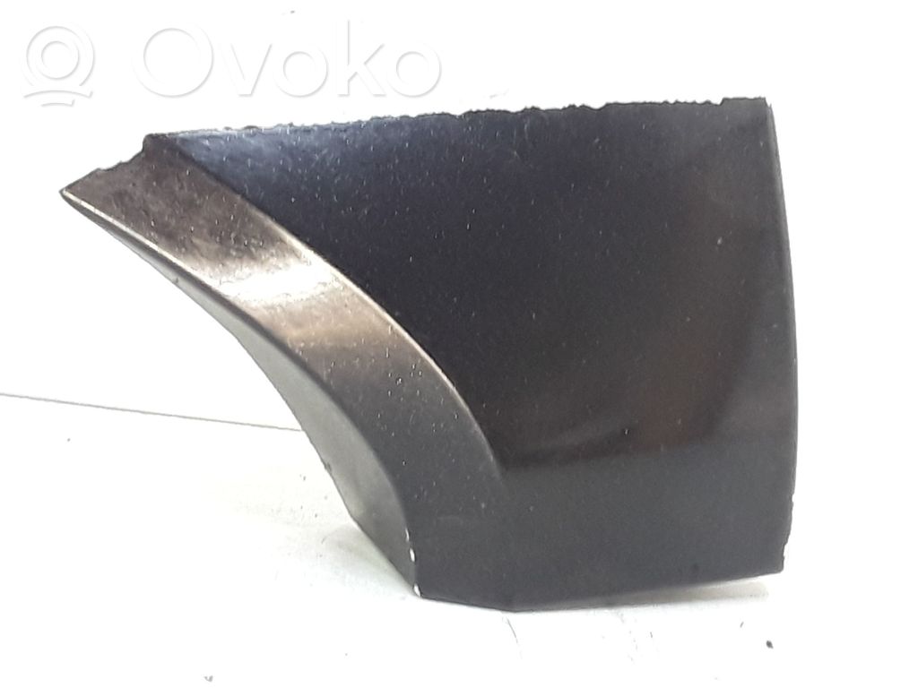 Ford Mondeo Mk III Žibinto apdaila (galinio) 