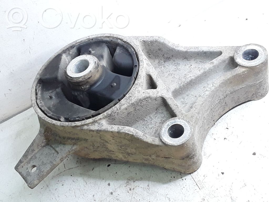 Opel Vectra C Engine mount bracket 