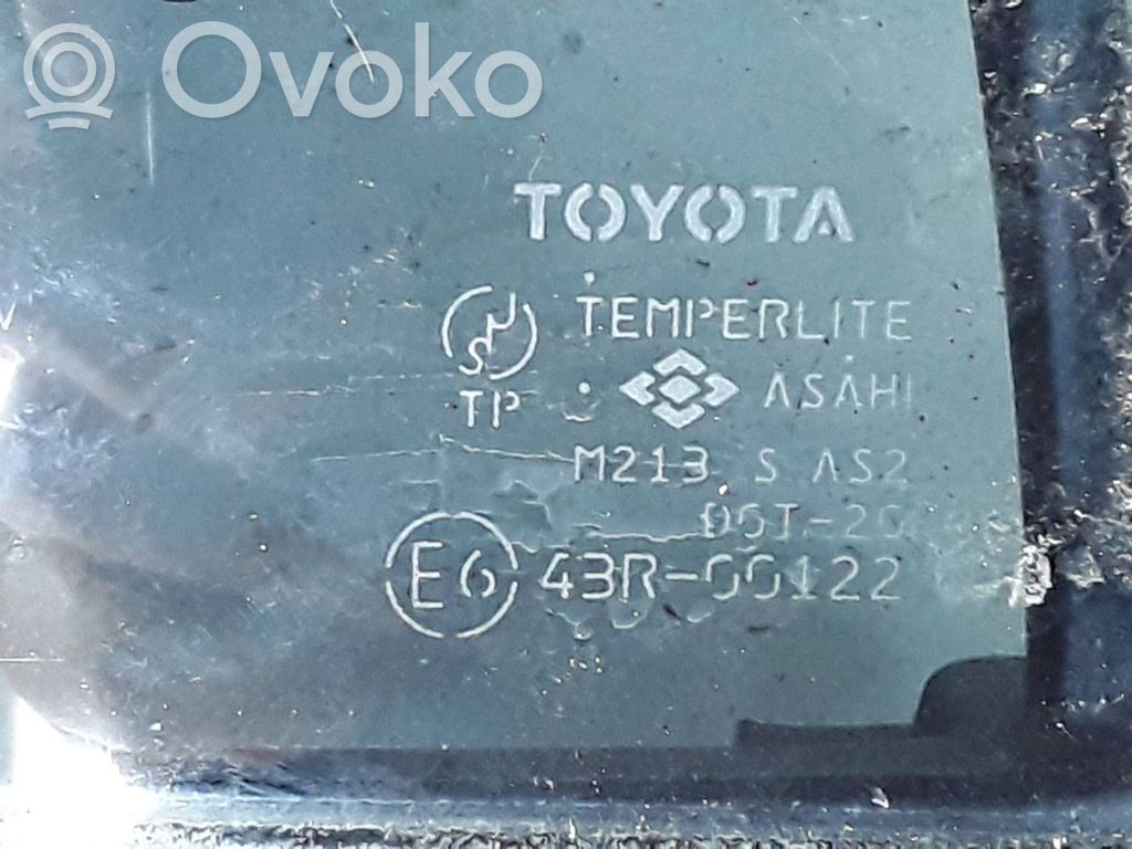 Ventanilla de ventilación de la puerta trasera   6818913080,E643R00122