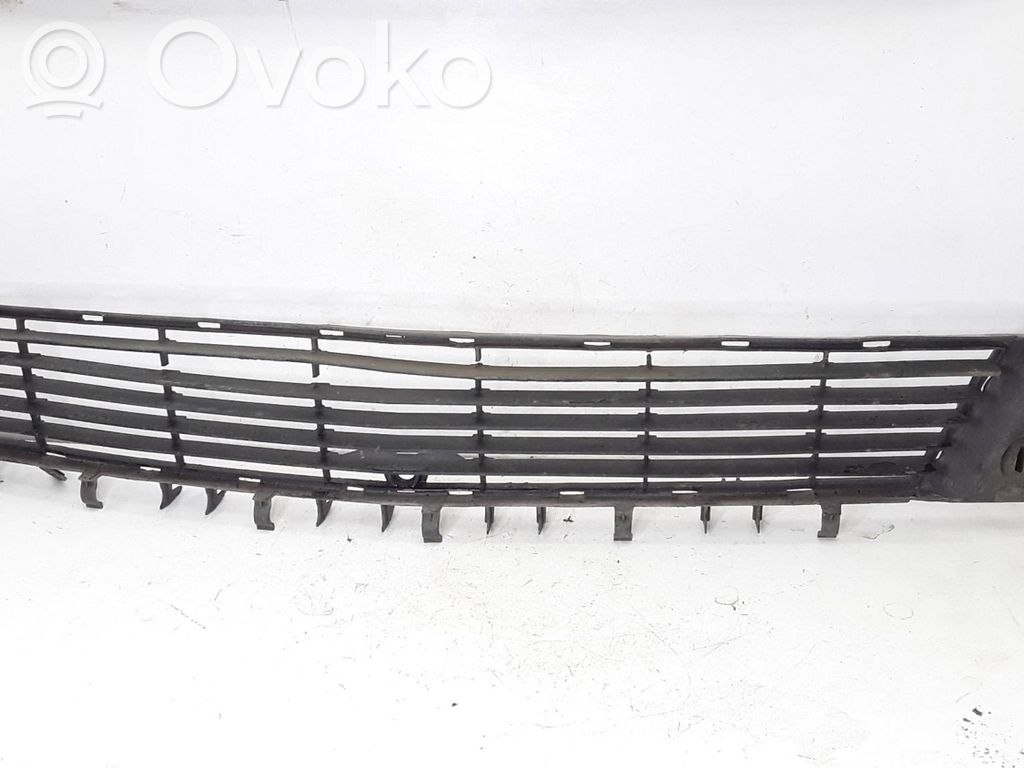 Opel Vectra C Kratka dolna zderzaka przedniego 