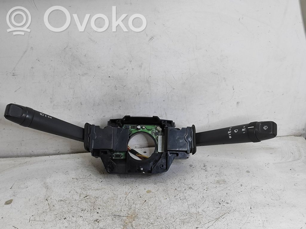 Volvo S80 Wiper turn signal indicator stalk/switch 