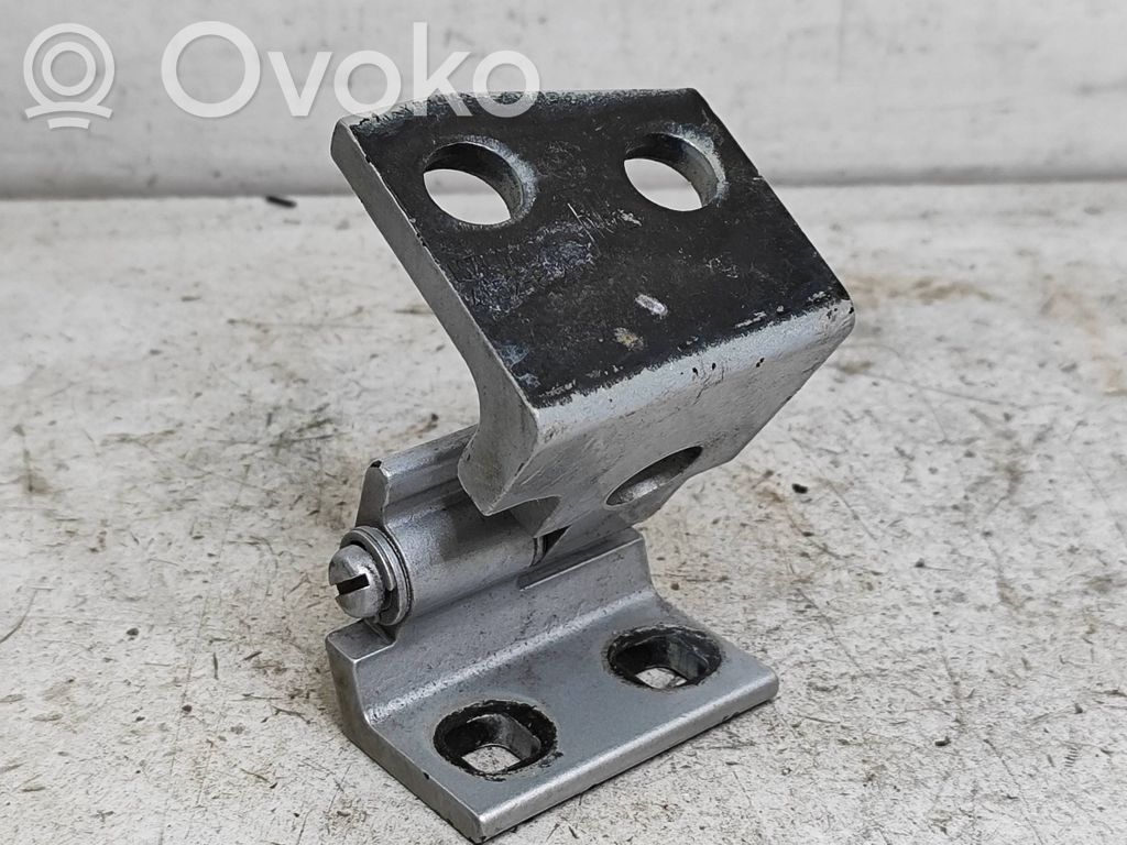 BMW X5 E53 Rear door upper hinge 