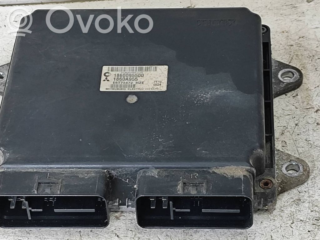 Mitsubishi Colt Engine control unit/module 